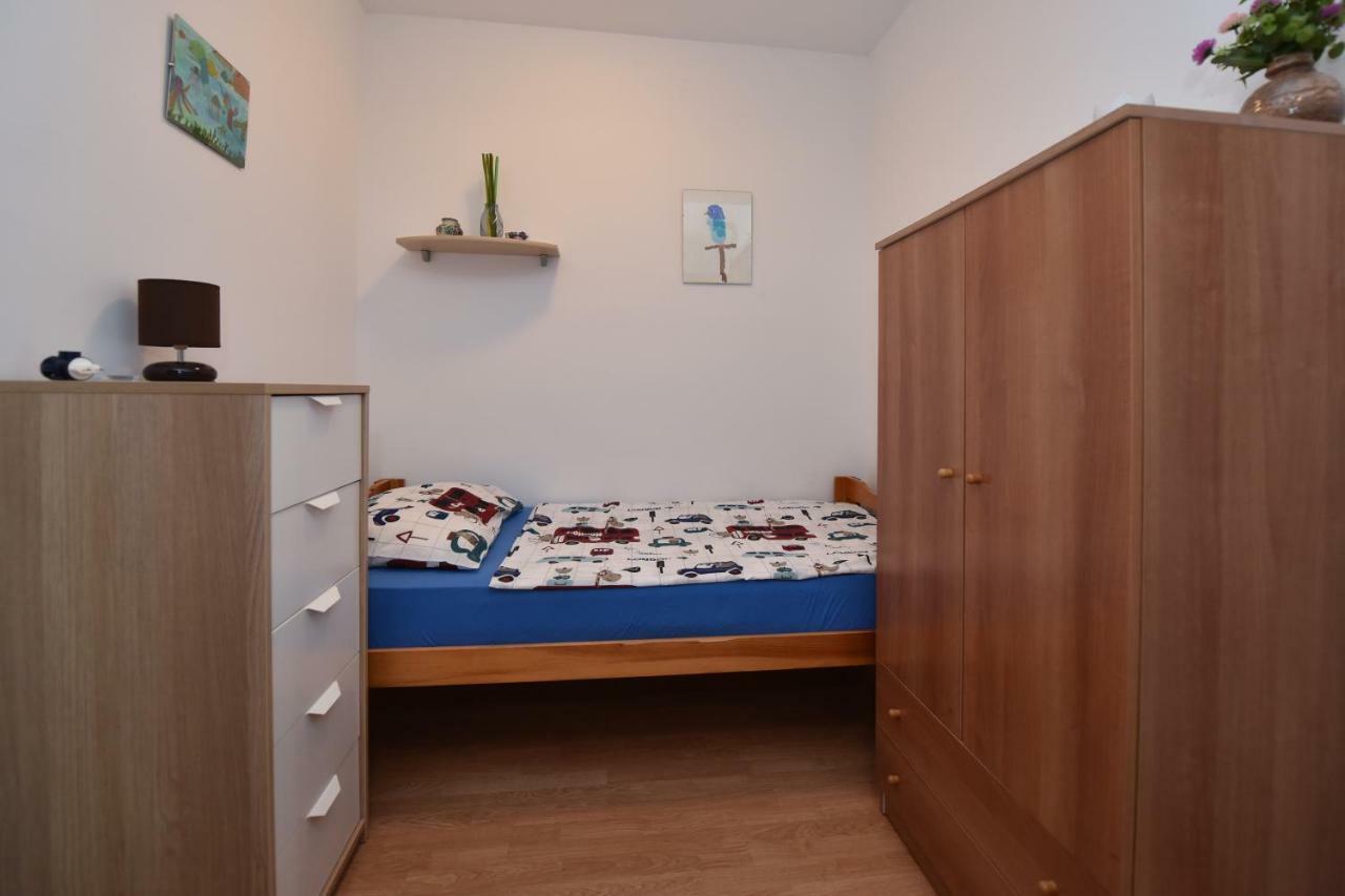Apartments Enya ノヴァリャ エクステリア 写真